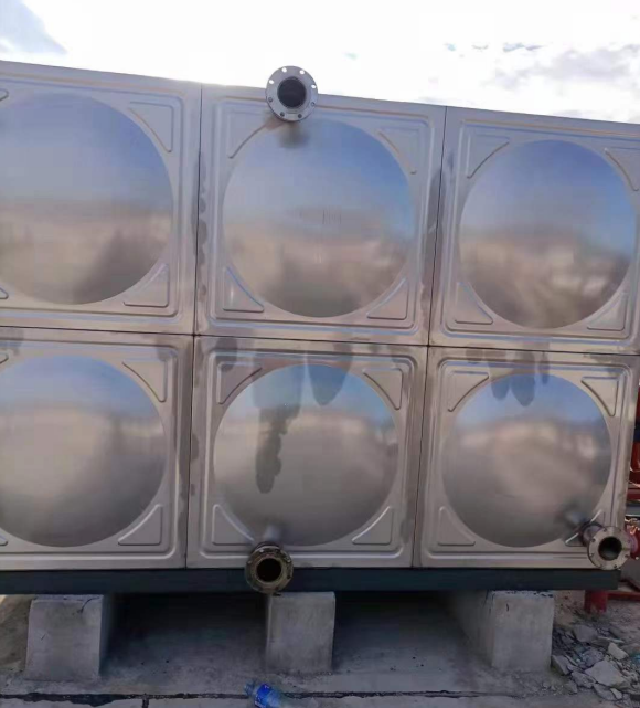 淄博组合式不锈钢水箱，玻璃钢水箱的替代品，不锈钢冲压板组合水箱